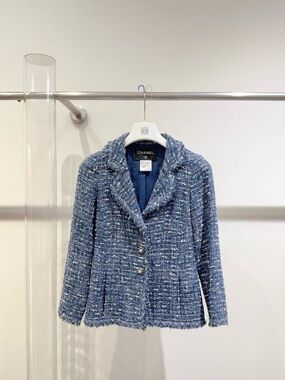 CHANEL Blue Tweed Frayed-Trim Jacket